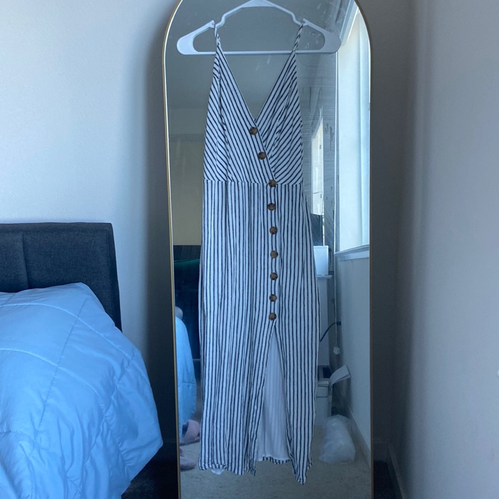 Urban Outfitters Black and White Striped Midi Dress - Picture 2 of 5